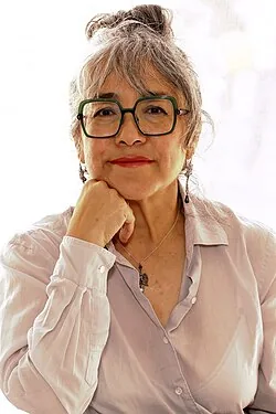 Betina Keizman