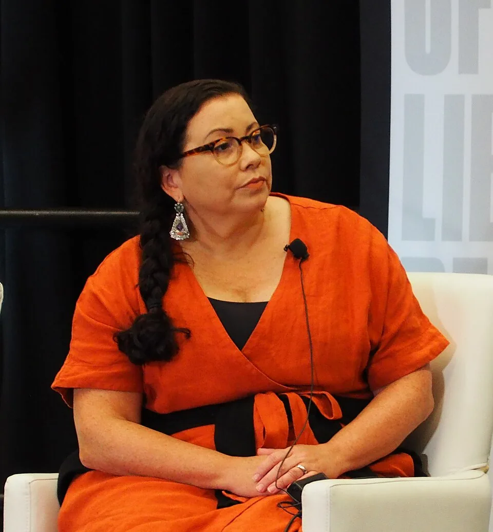 Donna Barba Higuera