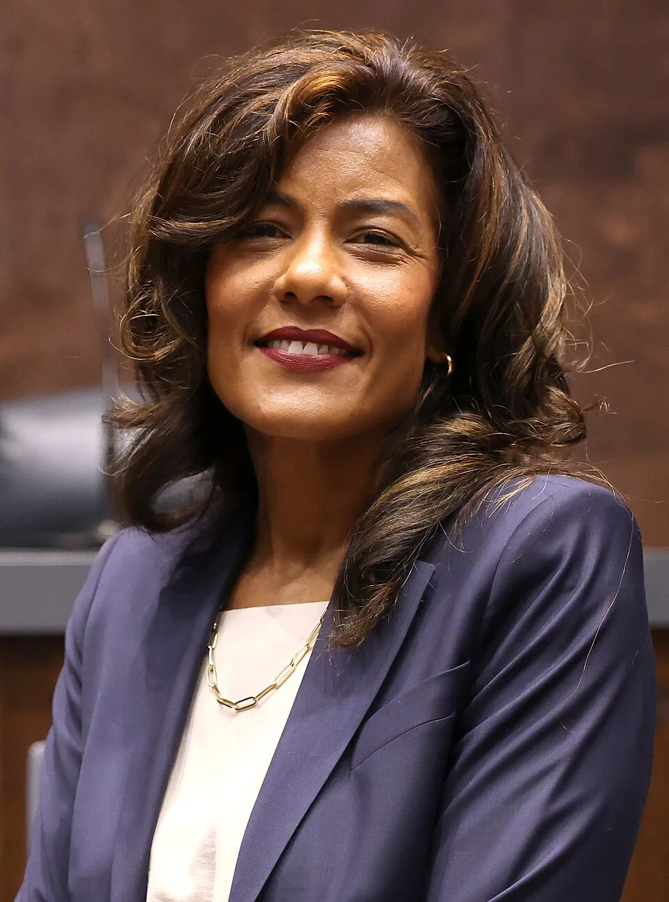 Elena Cruz
