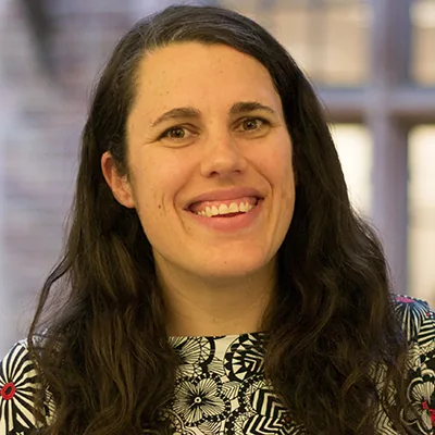 Carrie Finn