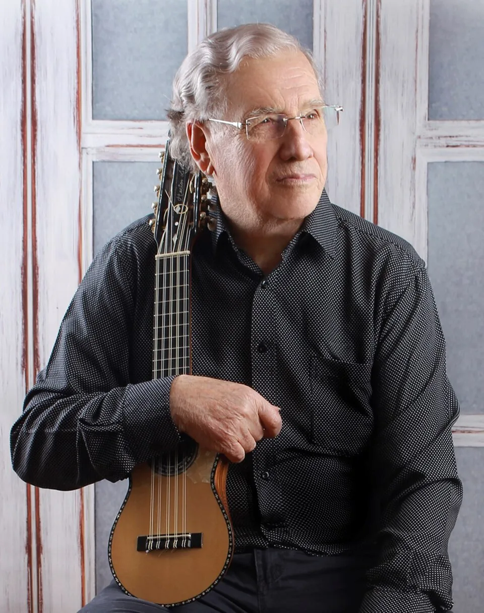 Héctor Soto