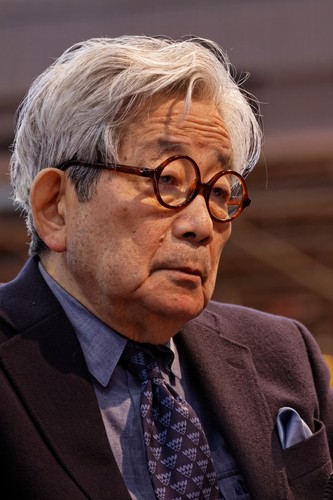 Kenzaburo Oé