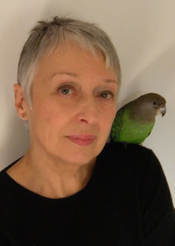 Lesley Stanfield