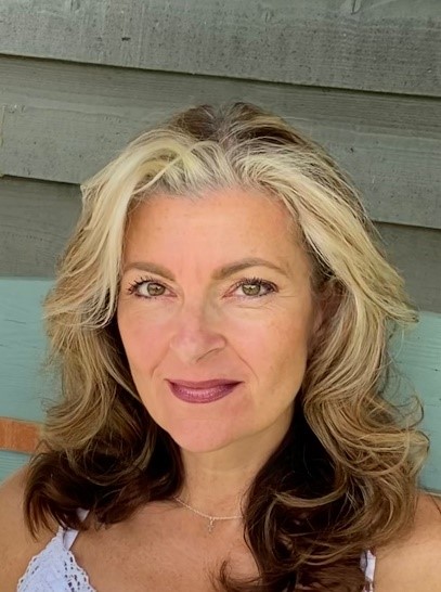 Lisa Chamberlain (Writer on