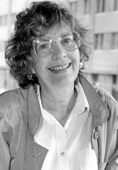 Lois Simmie