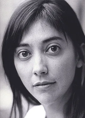 Lola Larra