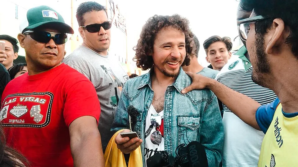 Luisito Comunica
