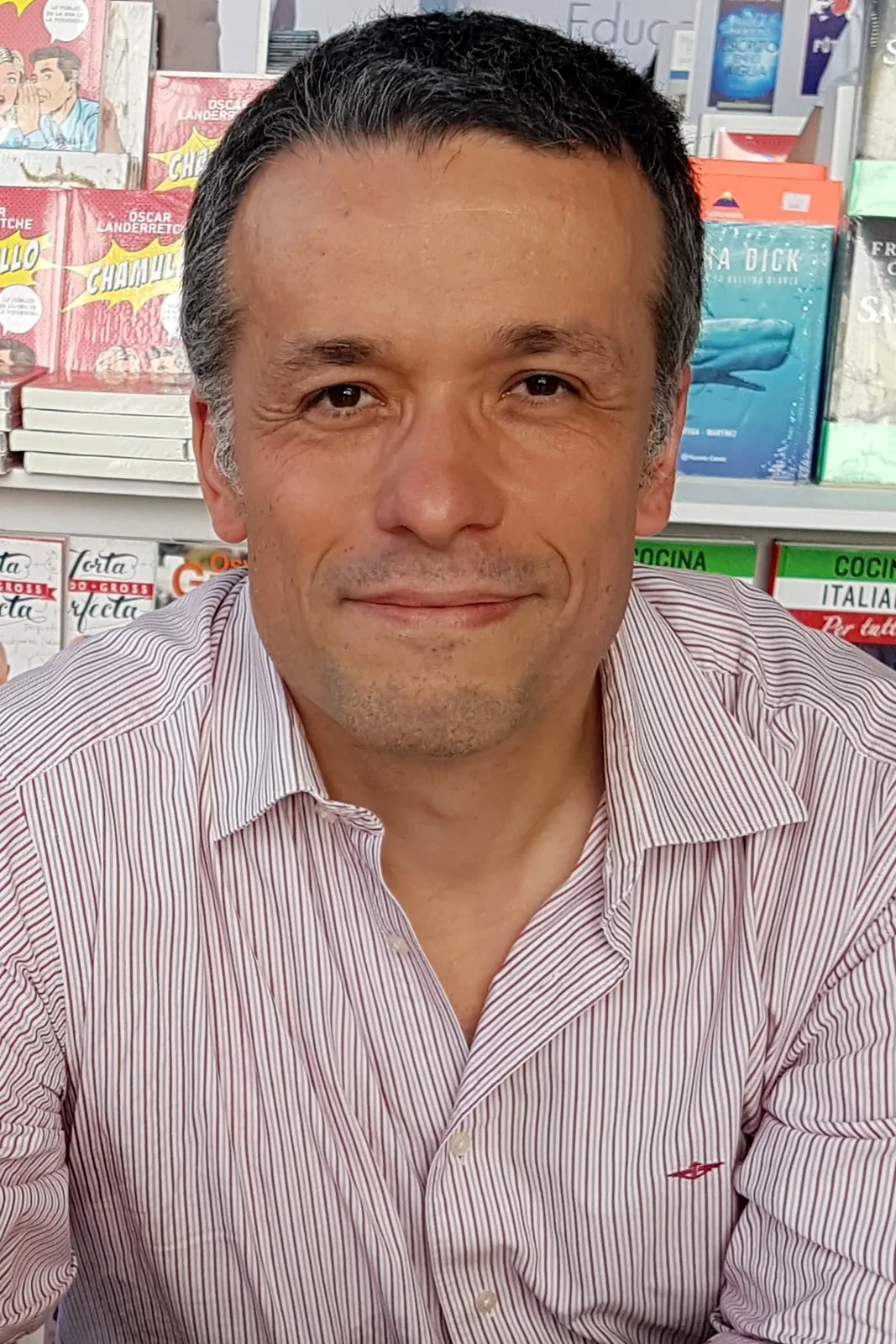 Óscar Landerretche