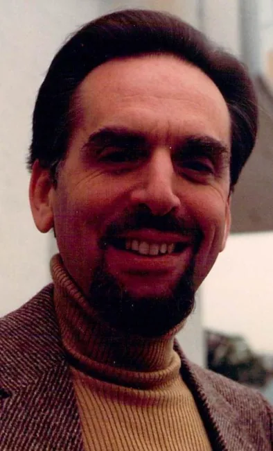 Robert Edwin Herzstein