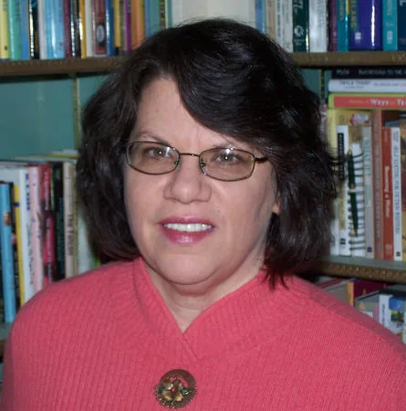 Toni Buzzeo