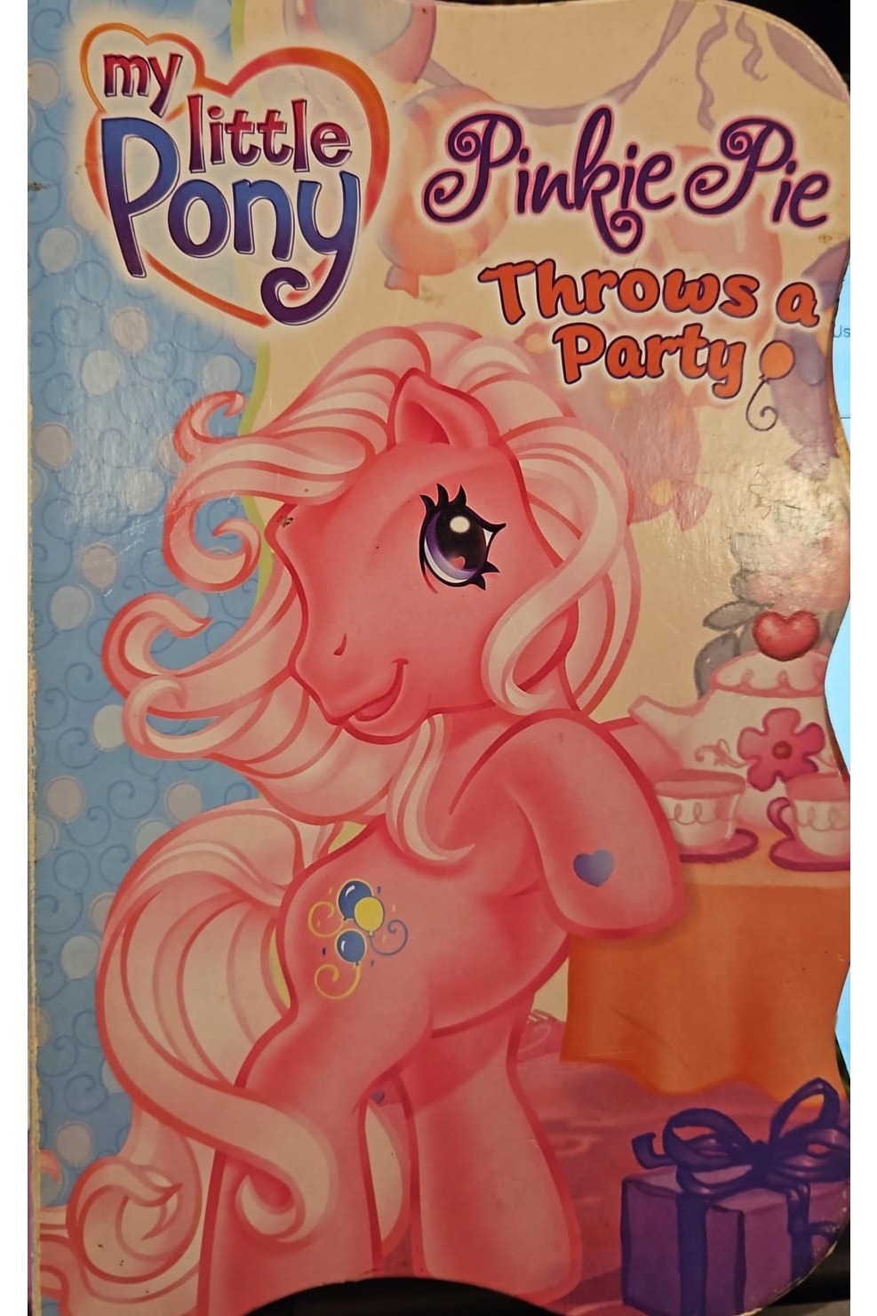 My Little Pony Pinkie Pie Throws a Party cover