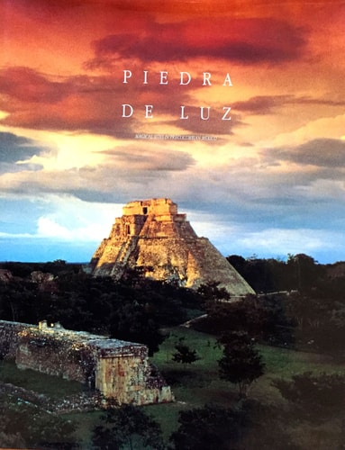 Piedra de luz dimensión y espacio en el México precolombino cover