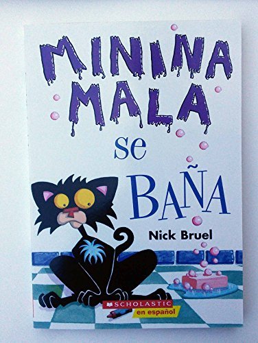 Minina mala se baña. cover