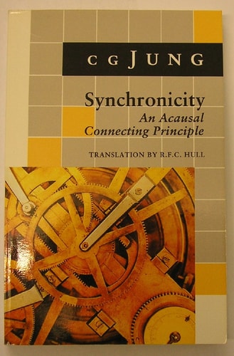 Synchronicity An Acausal Connecting Principle cover
