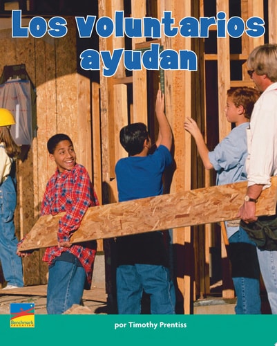 Los voluntarios ayudan.