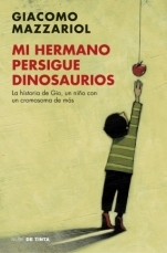 Mi hermano persigue dinosaurios cover