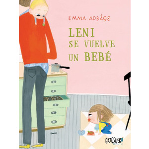 Leni se vuelve un bebé