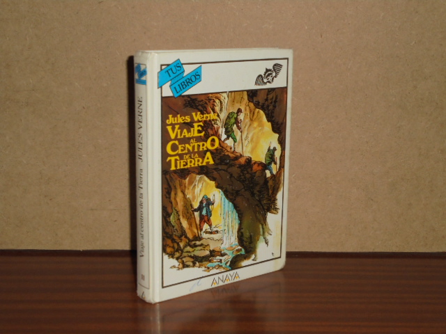 Viaje al centro de la tierra cover