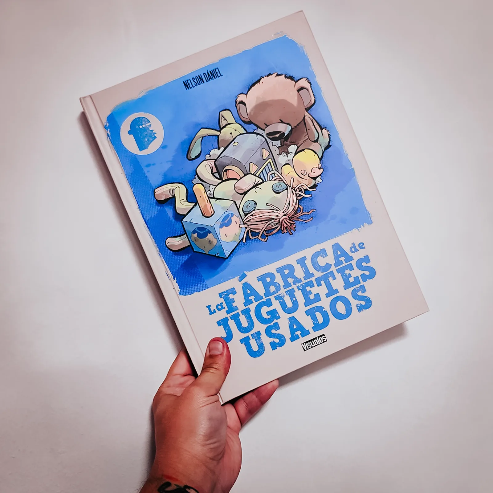 La fábrica de los juguetes usados cover