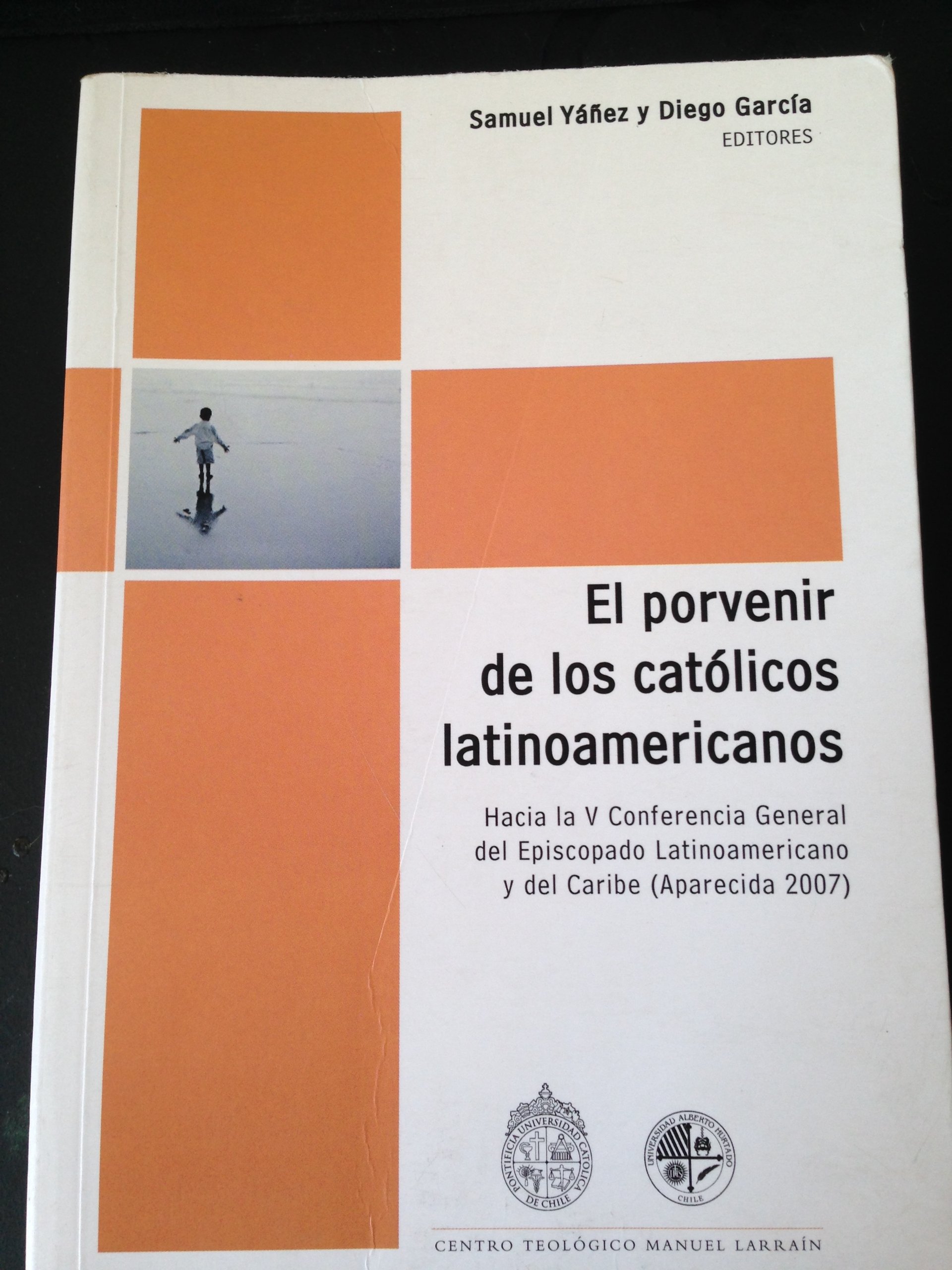Peripecias : textos dramáticos escritos por los estudiantes durante el diplomado. cover