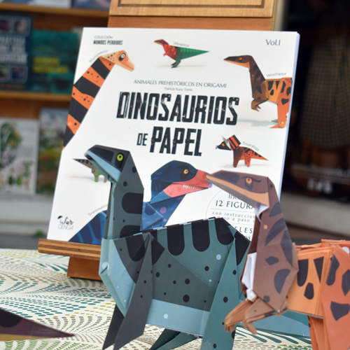 Animáles prehistóricos en origami. Dinosaurios de papel cover