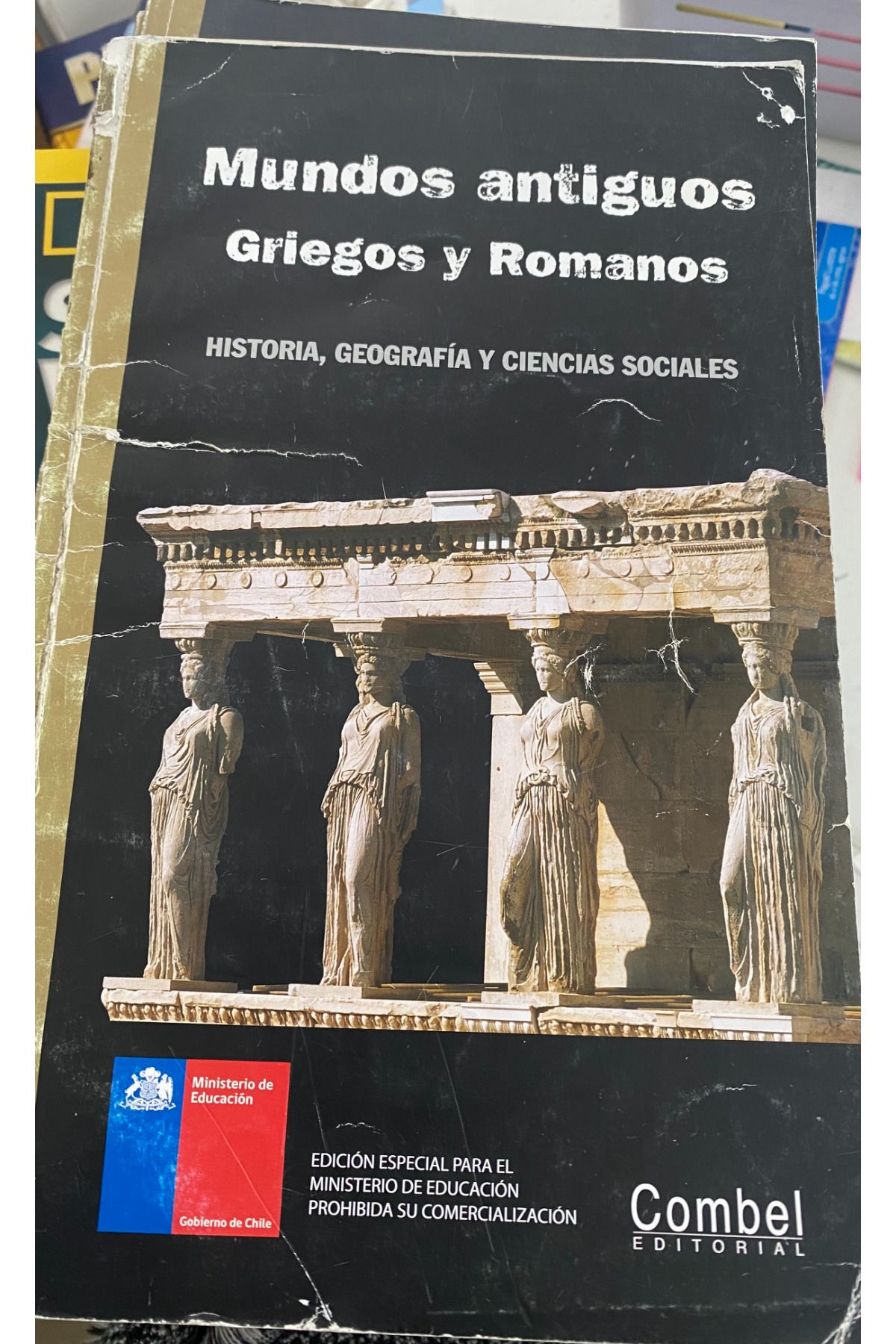Mundos antiguos griegos y romanos cover