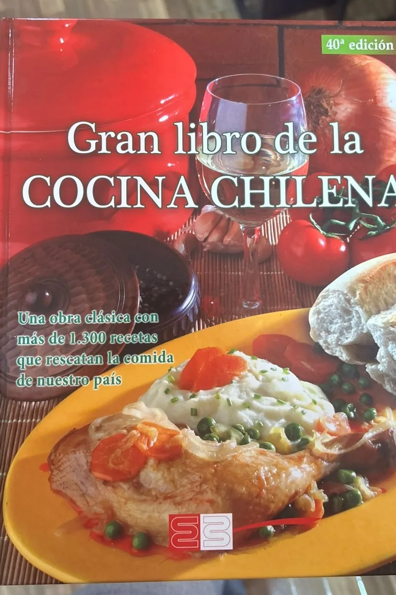 Gran libro de la cocina chilena cover