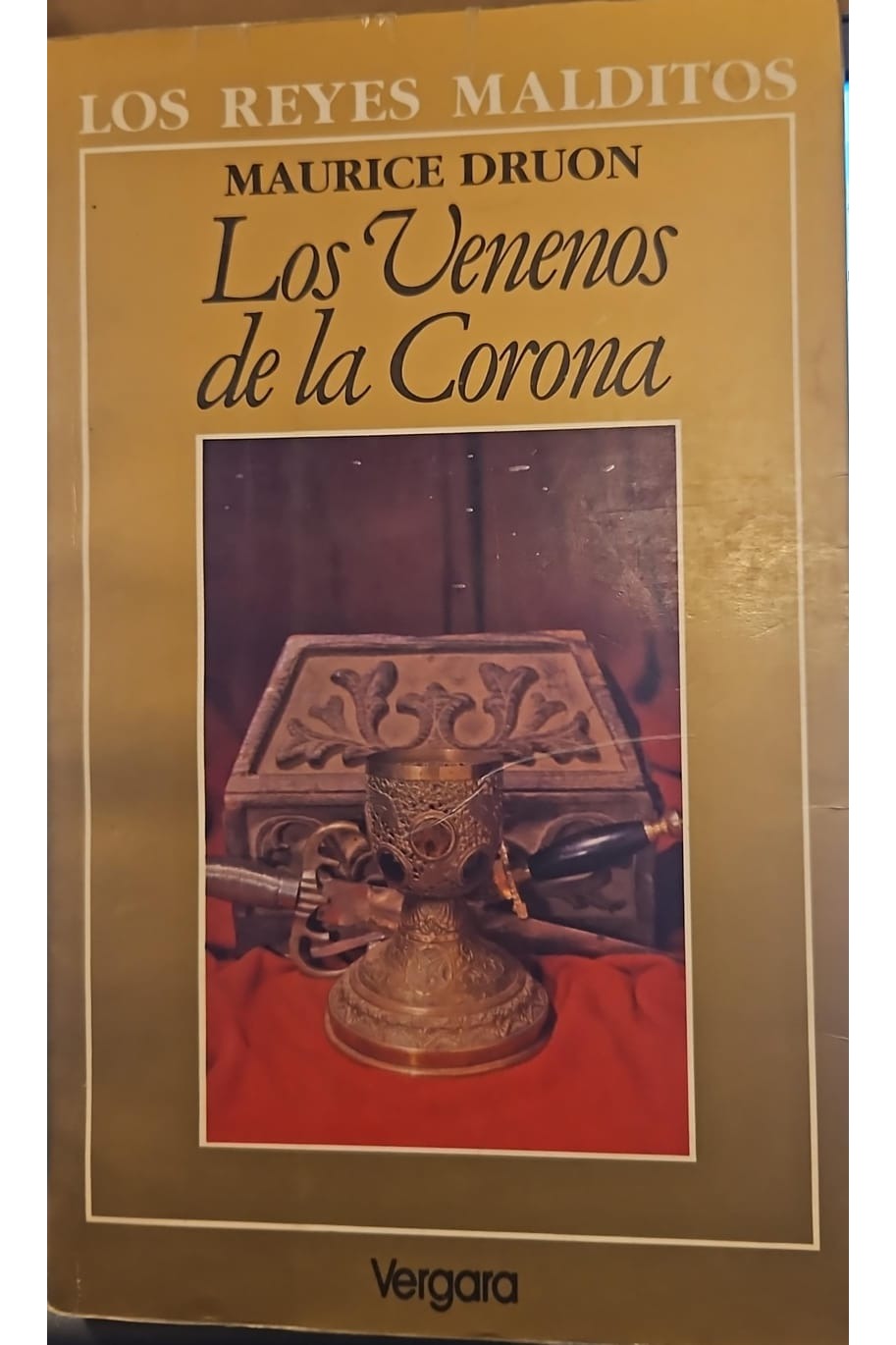 Los venenos de la corona