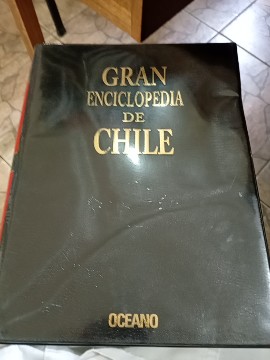 GRAN ENCILCOPEDIA DE CHILE cover