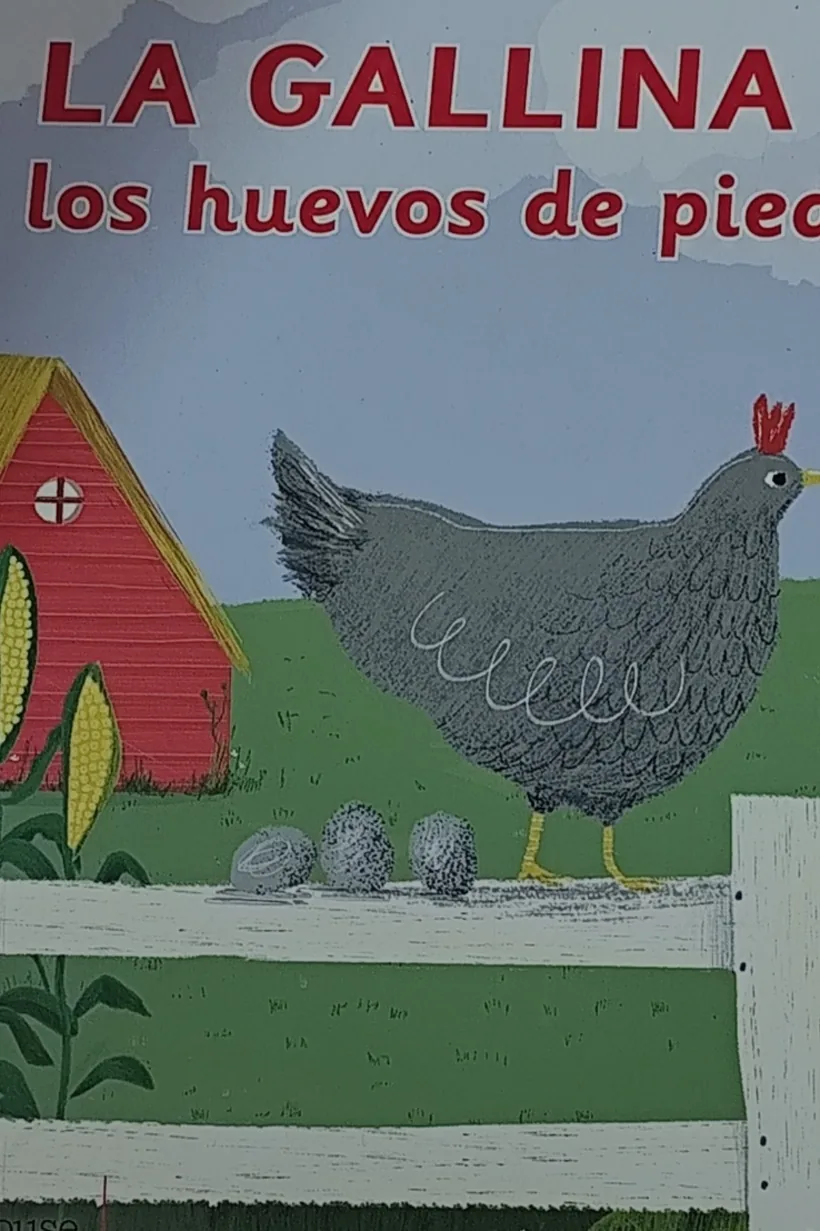 La gallina de los huevos de piedra cover